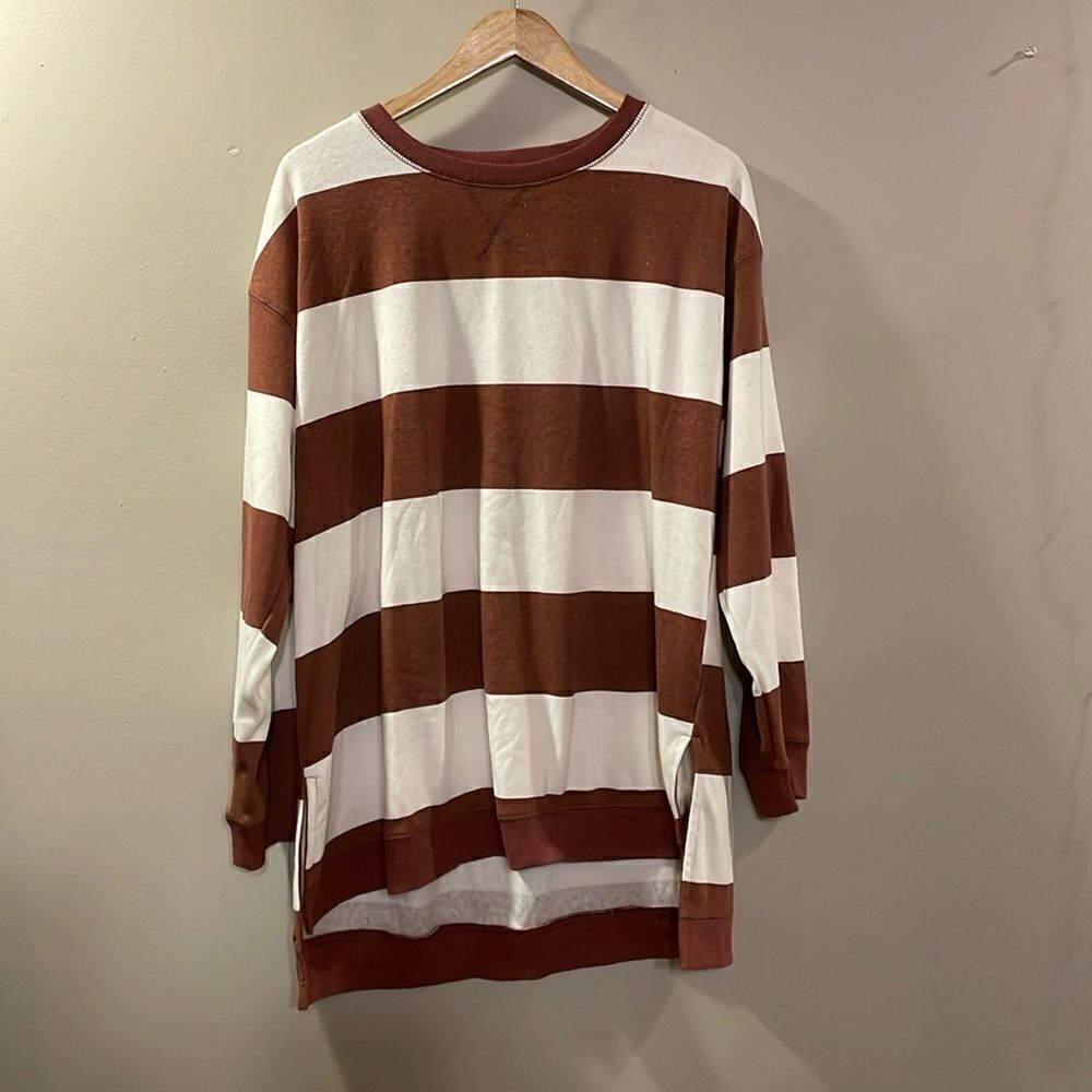Maurices Sweatshirt 